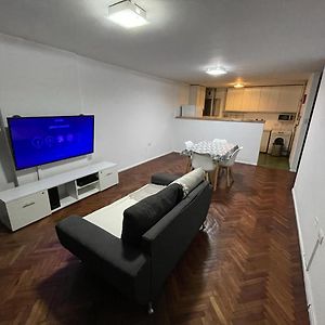 Apartamento de 2 Dormitorios